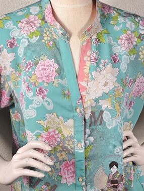 Josie Natori Floral Angelic Geisha Print Button Front Blouse XL Pastel Pink Blue